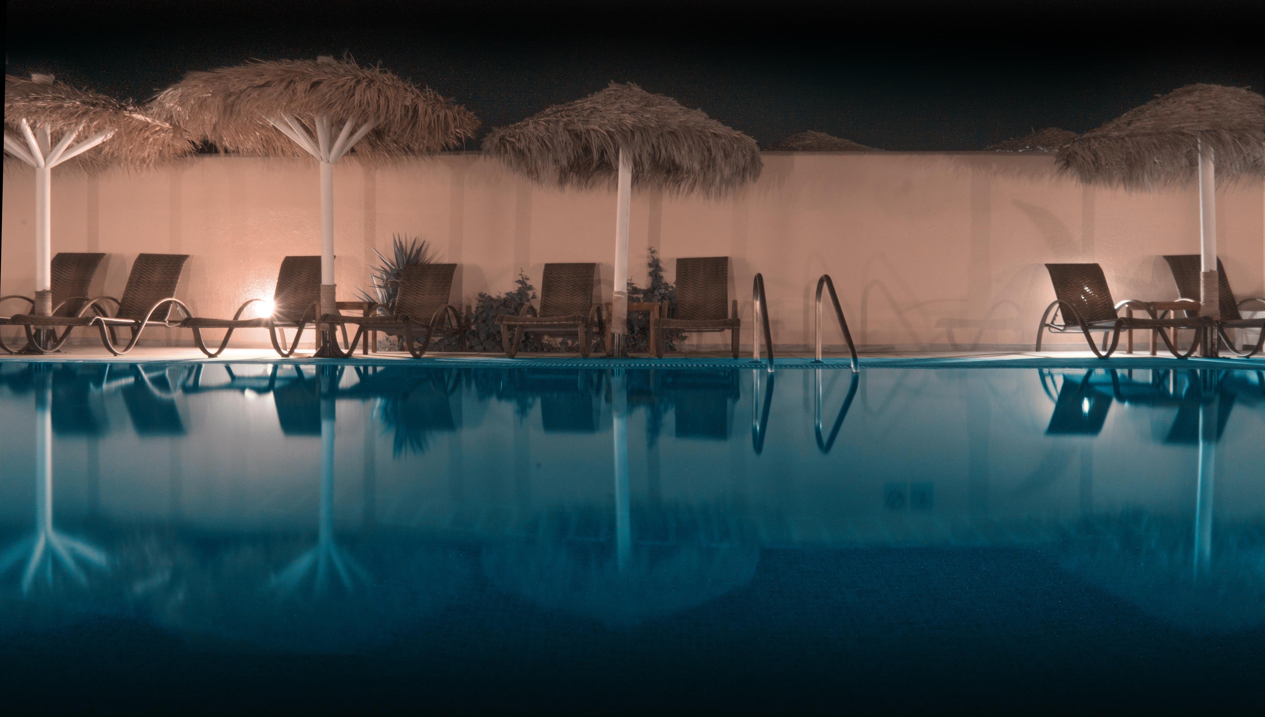 Bay Hotel Perissa (Santorini)