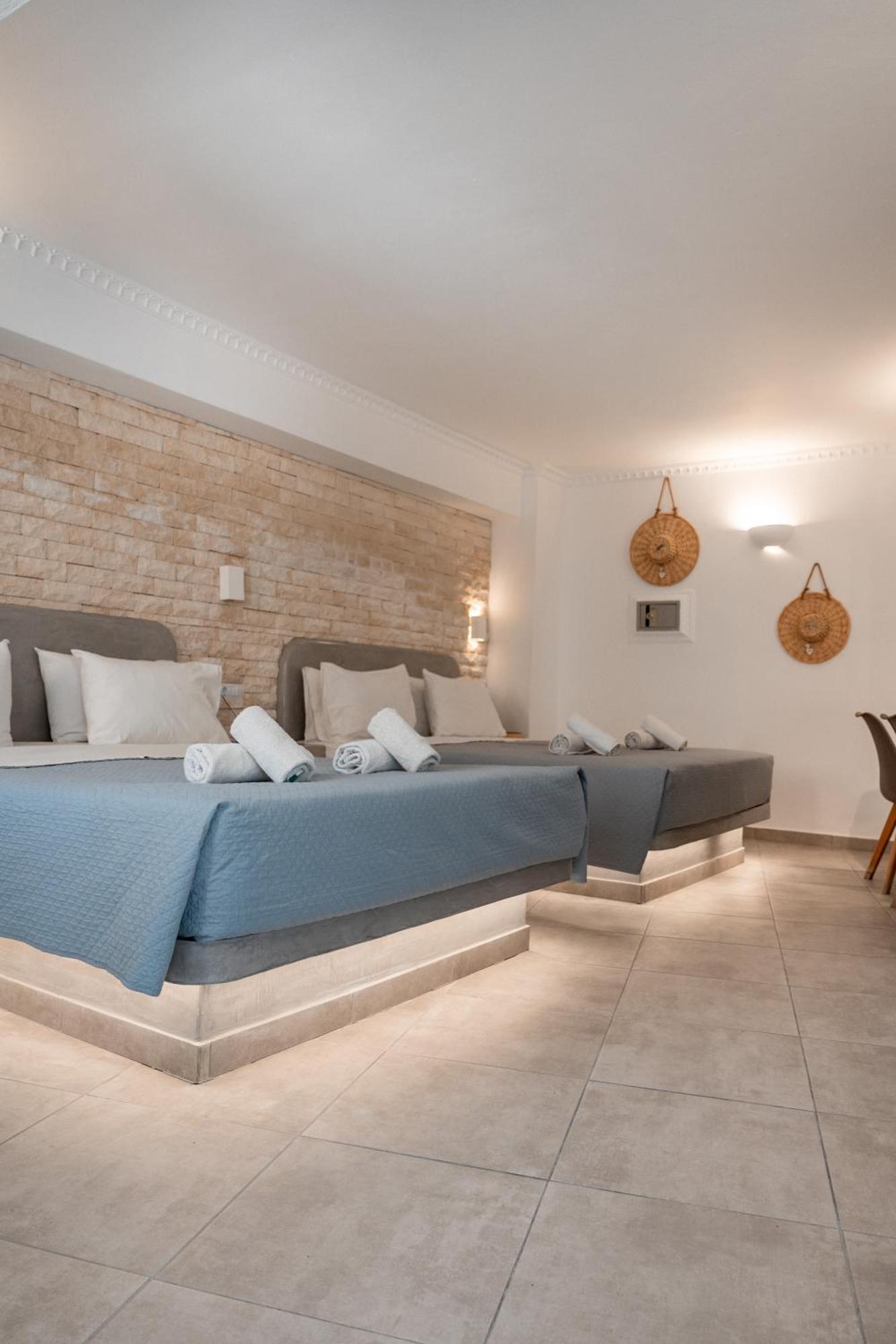 Hotel Bay Perissa (Santorini)